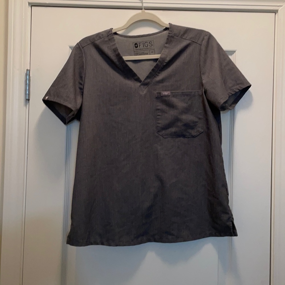 Figs Graphite Top M